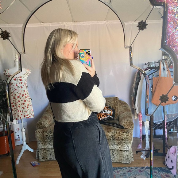 Cider Checkerboard Pullover Knit Cropped Sweater Black White Size Small - Picture 2 of 4